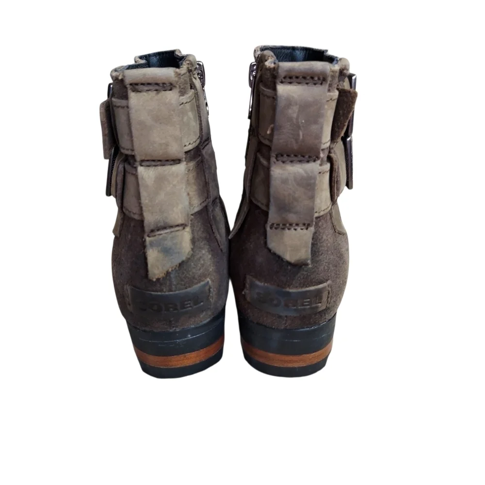Sorel Lolla Waterproof Leather Suede  Taupe Ankle Boot